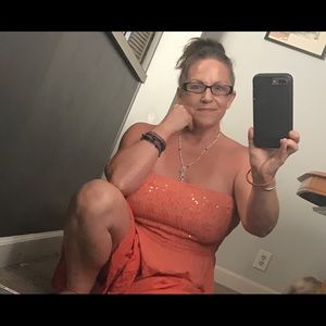 Meet your Posher, Debbie